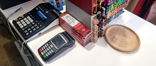 Kasa fiskalna DATECS WP-25 w sklepie dla plastyk&oacute;